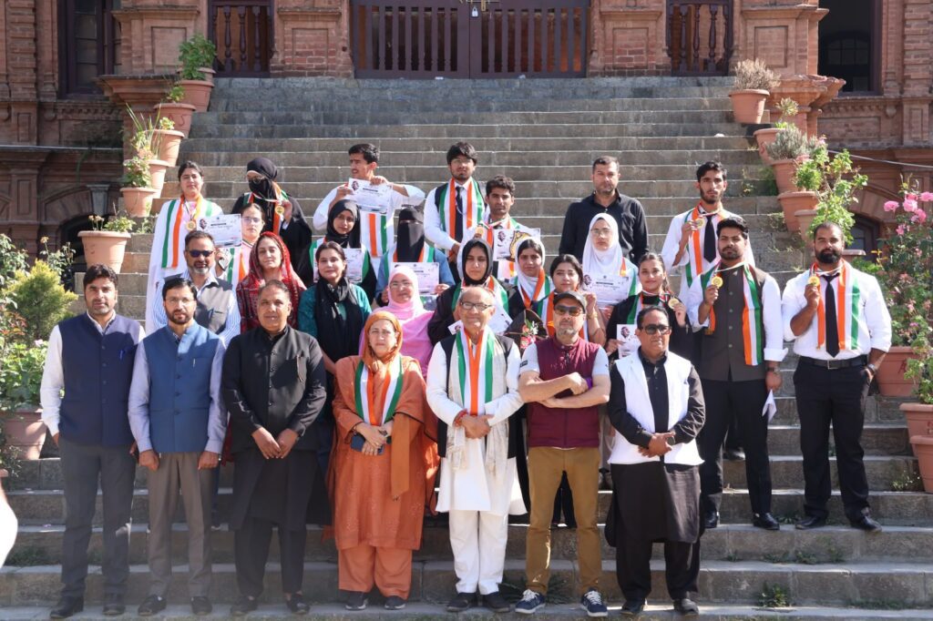 Amar Singh College Holds Gandhi Jayanti Programme on Truth, Non-Violence